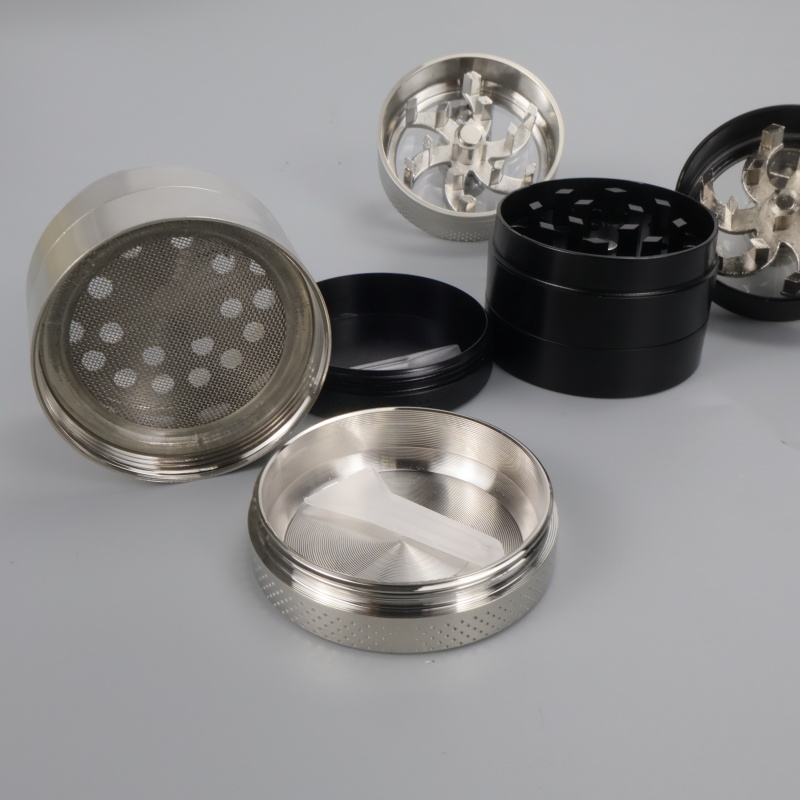 Handheld 4-Layer Manual Spice  - Commercial Kitchen Grinder avis et prix